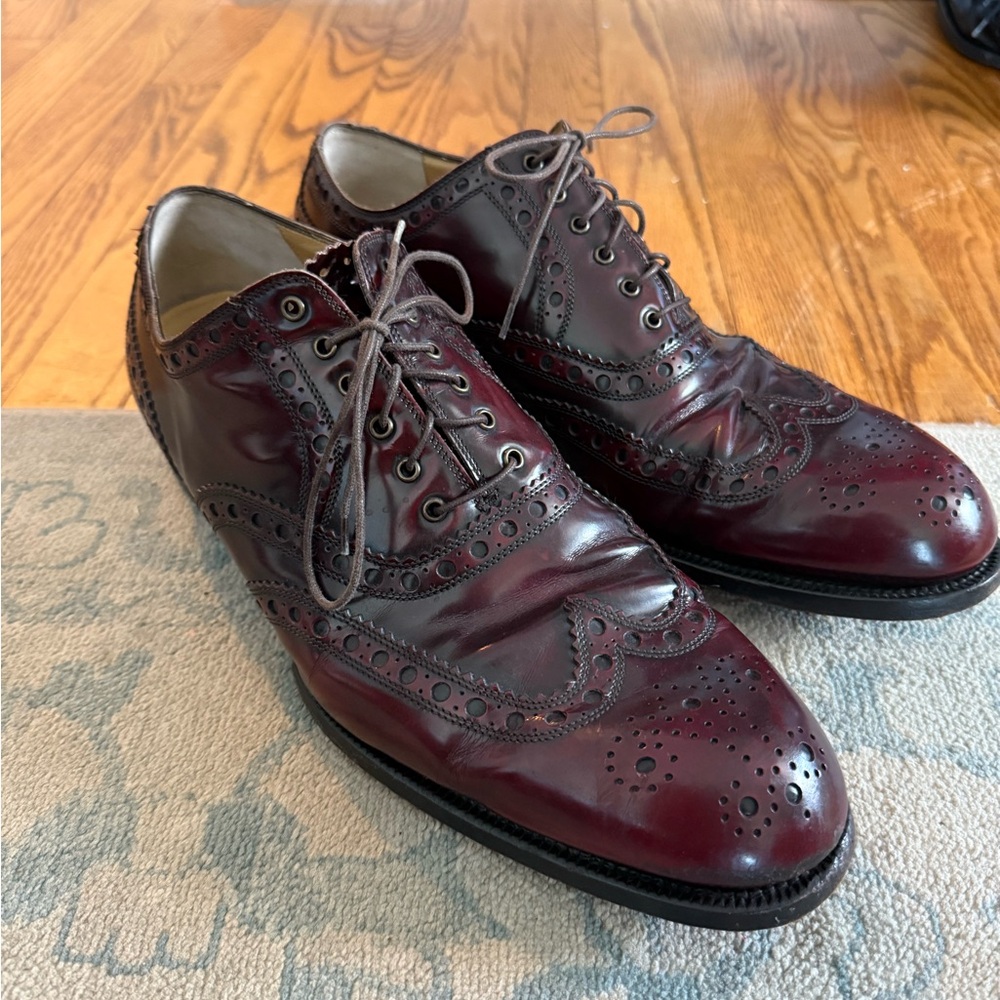 Brown Leather Oxford Dress Shoes with Brogue Detailing